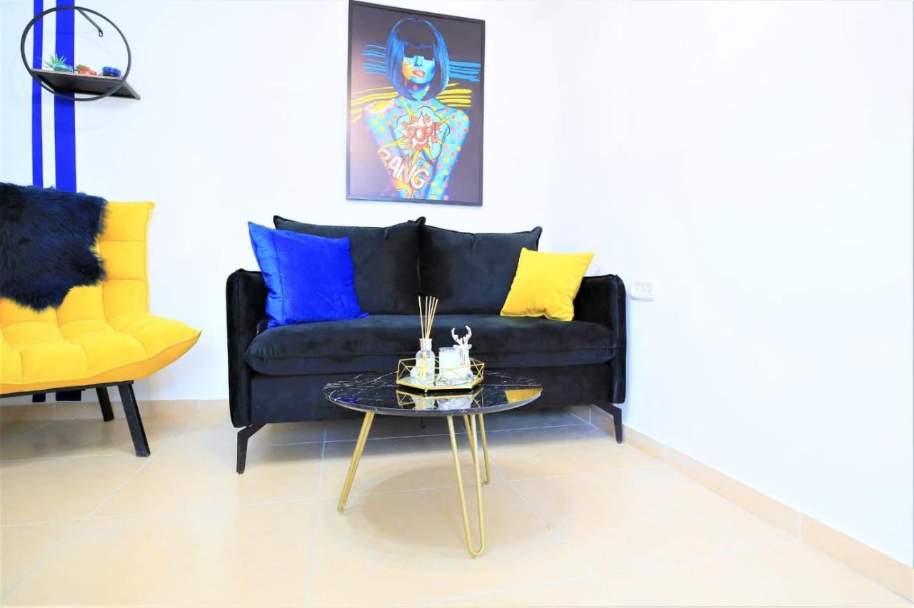 דירה על הפארק Apartment Beersheba Bagian luar foto